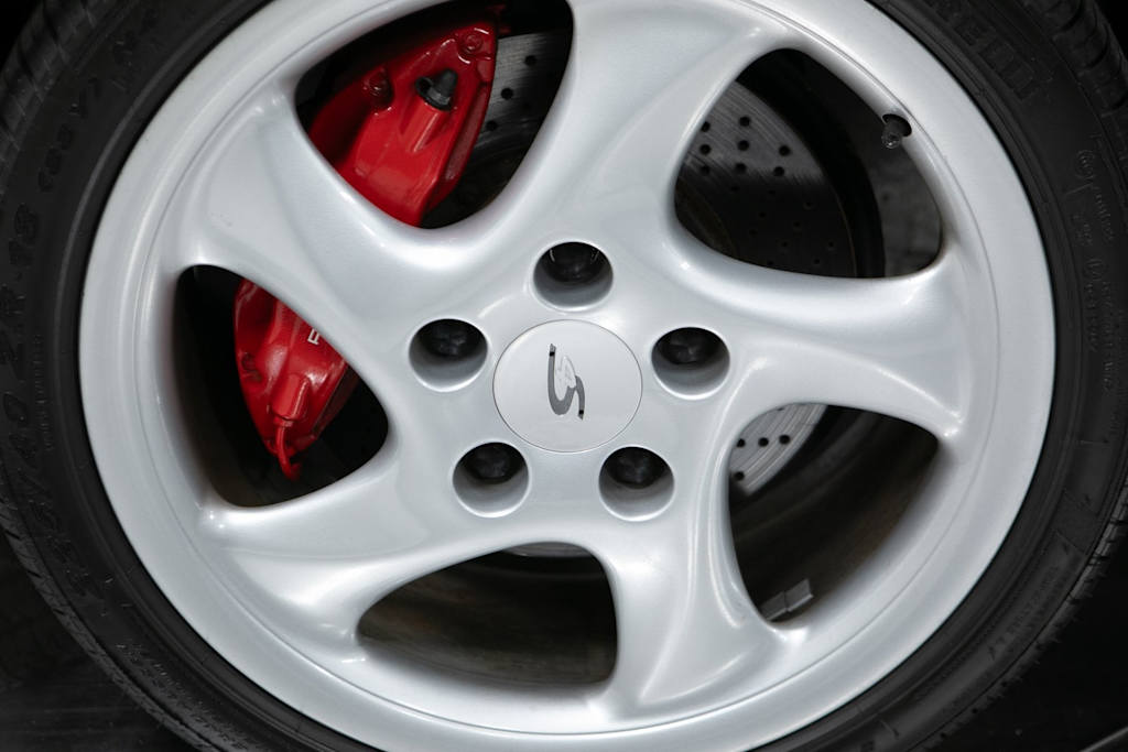 Thumbnail: 1997 Porsche 911 - 9