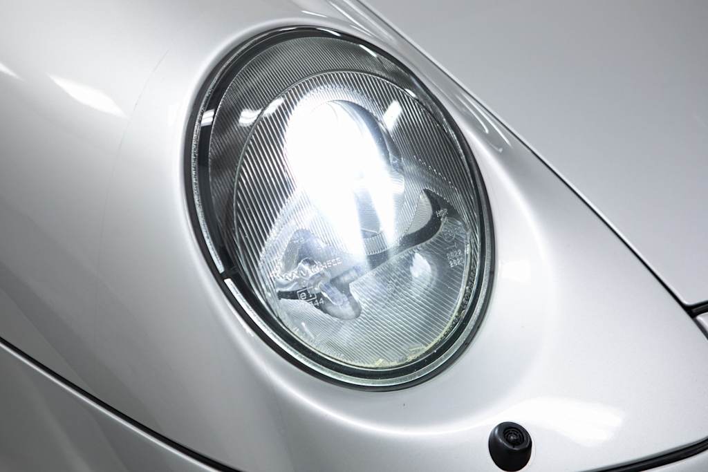 Thumbnail: 1997 Porsche 911 - 21