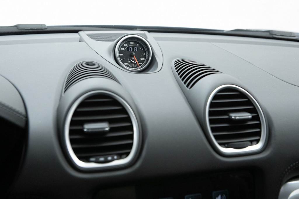 Thumbnail: 2025 Porsche 718 Cayman - 25
