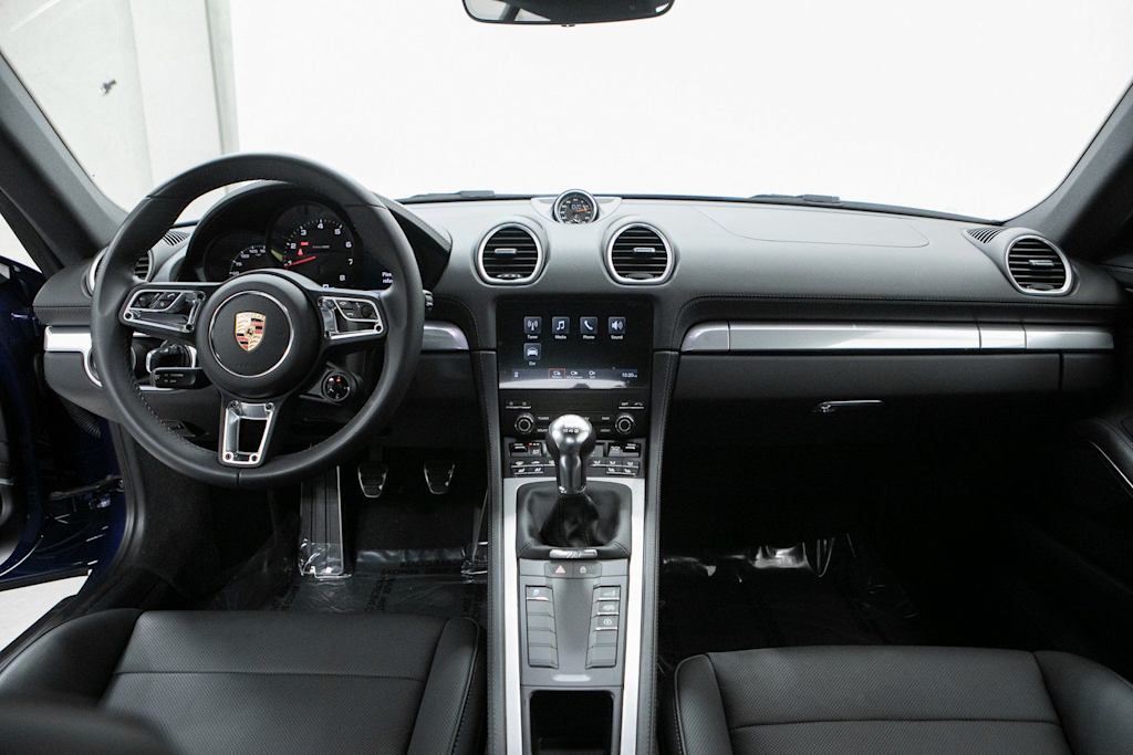Thumbnail: 2025 Porsche 718 Cayman - 10