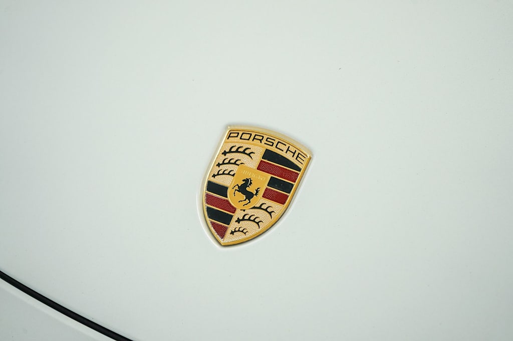 Thumbnail: 2016 Porsche 911 - 24