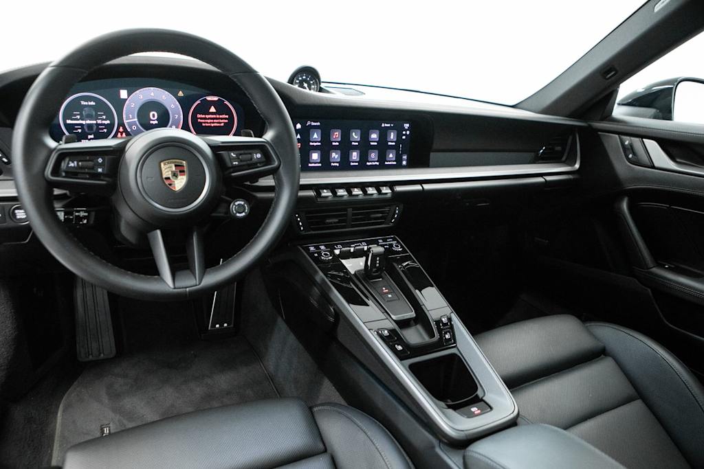 Thumbnail: 2025 Porsche 911 - 6