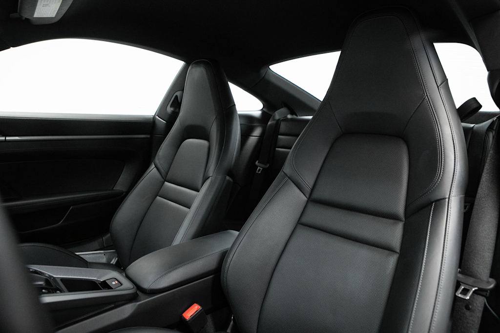 Thumbnail: 2025 Porsche 911 - 7