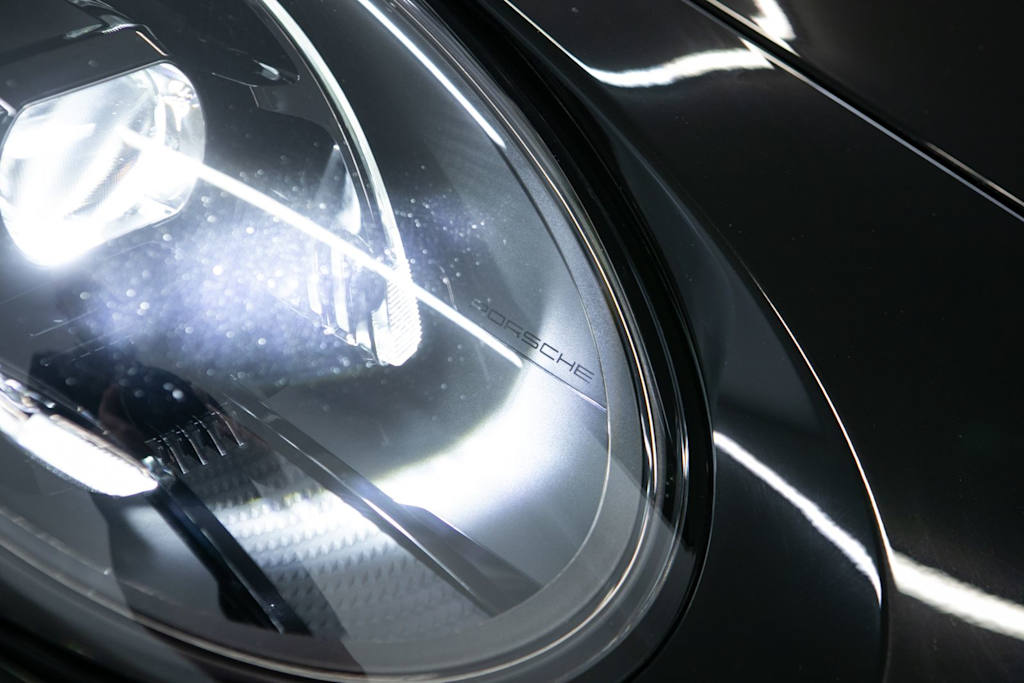 Thumbnail: 2025 Porsche 911 - 19