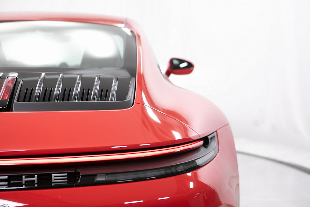 Thumbnail: 2025 Porsche 911 - 36