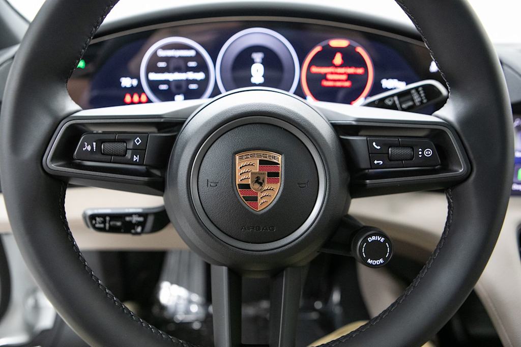 Thumbnail: 2026 Porsche Taycan - 19