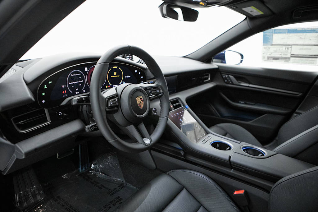 Thumbnail: 2026 Porsche Taycan - 2