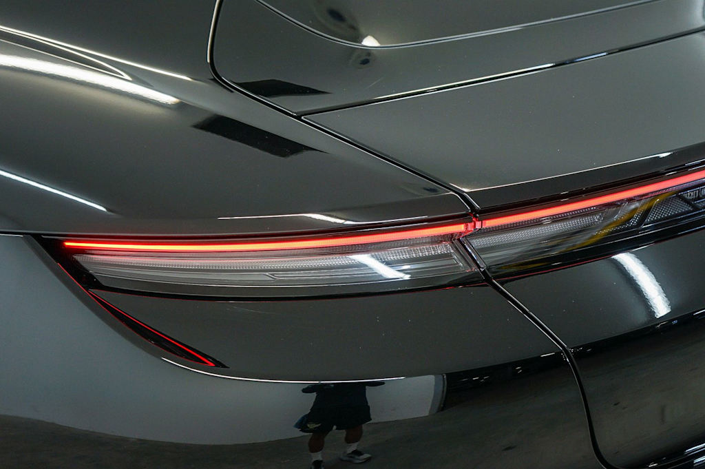 Thumbnail: 2026 Porsche Taycan - 21