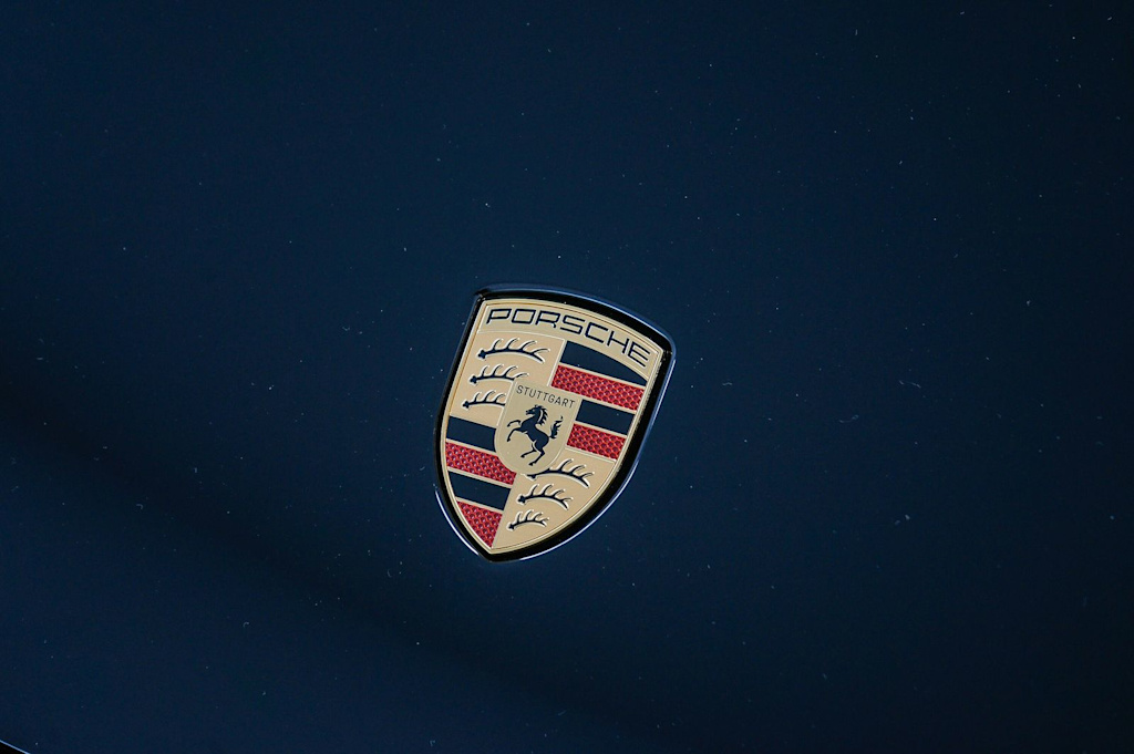Thumbnail: 2026 Porsche Taycan - 6