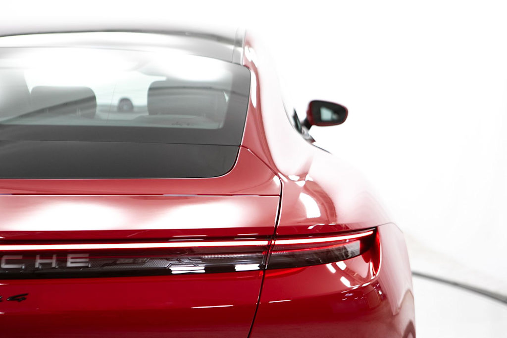 Thumbnail: 2026 Porsche Taycan - 22