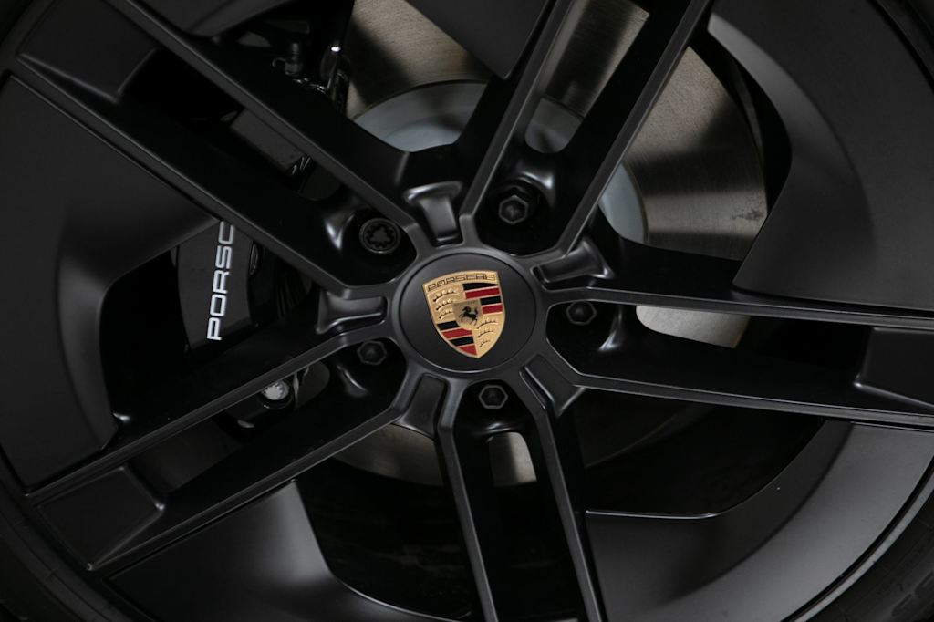 Thumbnail: 2026 Porsche Taycan - 10