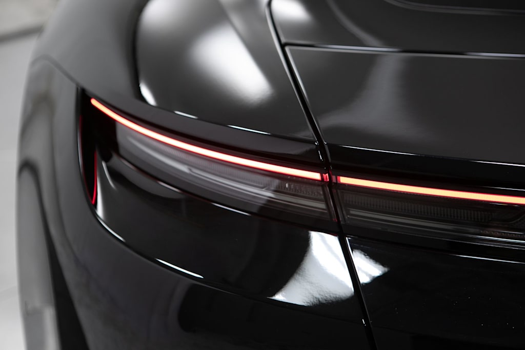 Thumbnail: 2026 Porsche Taycan - 20