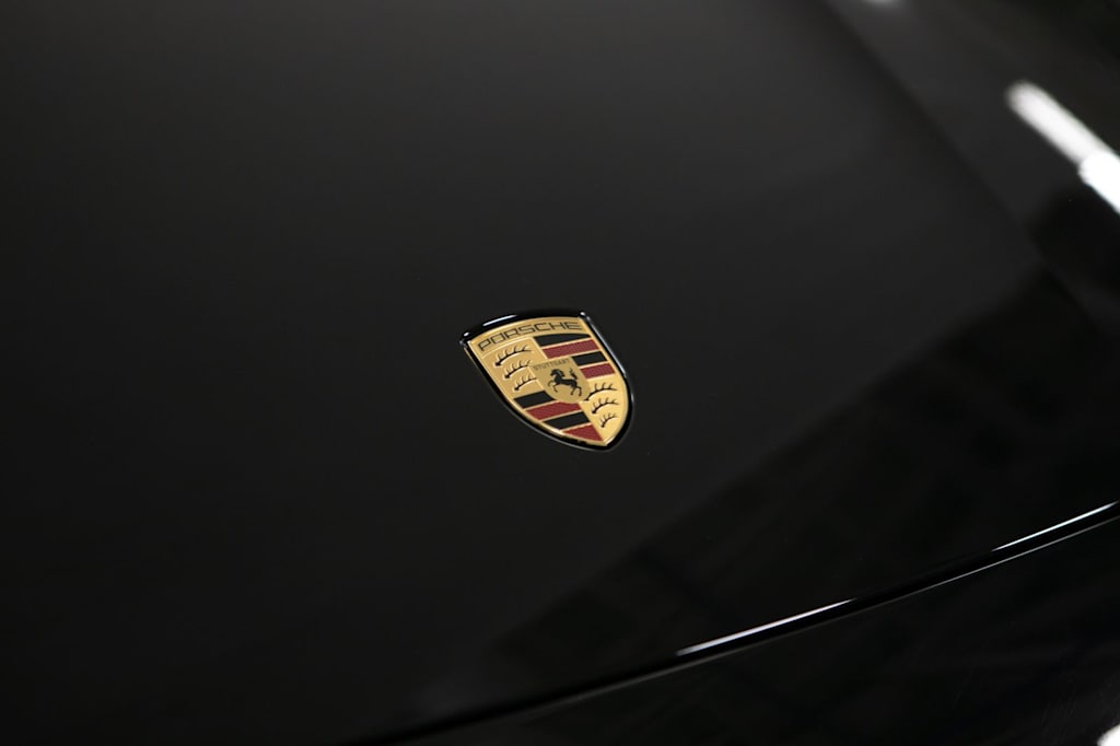 Thumbnail: 2026 Porsche Taycan - 21