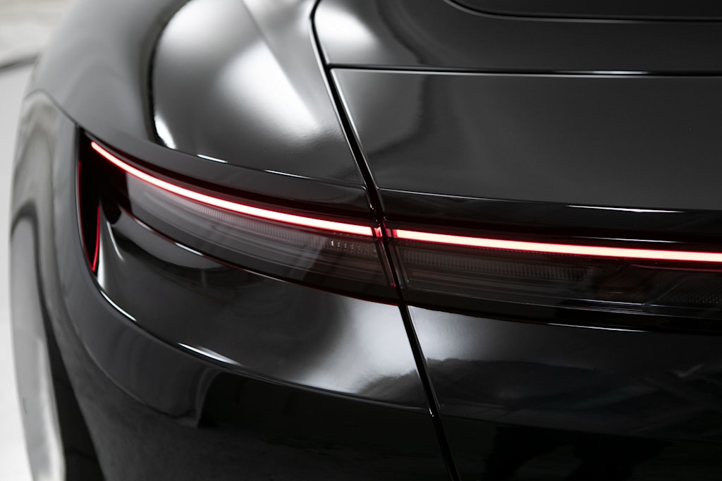 Thumbnail: 2026 Porsche Taycan - 22