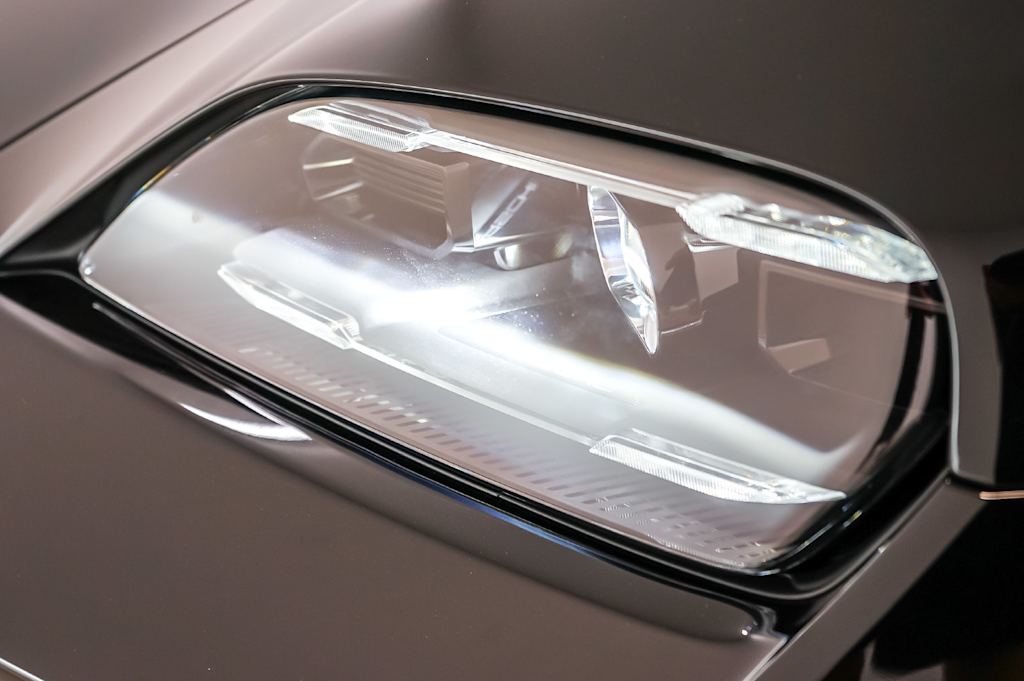 Thumbnail: 2026 Porsche Taycan - 22