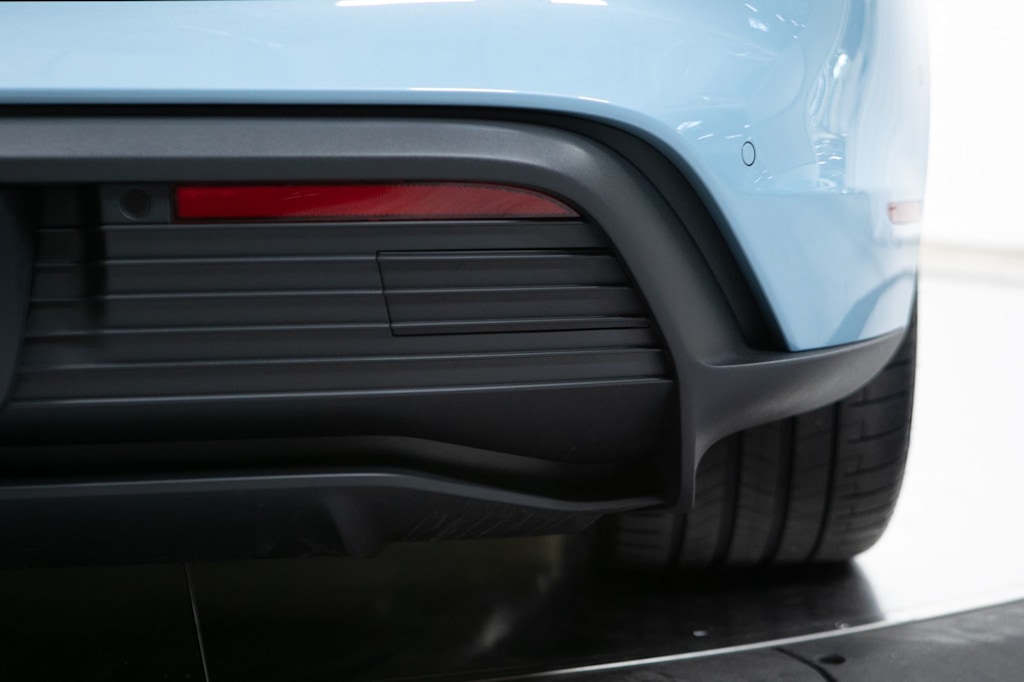Thumbnail: 2026 Porsche Taycan - 22