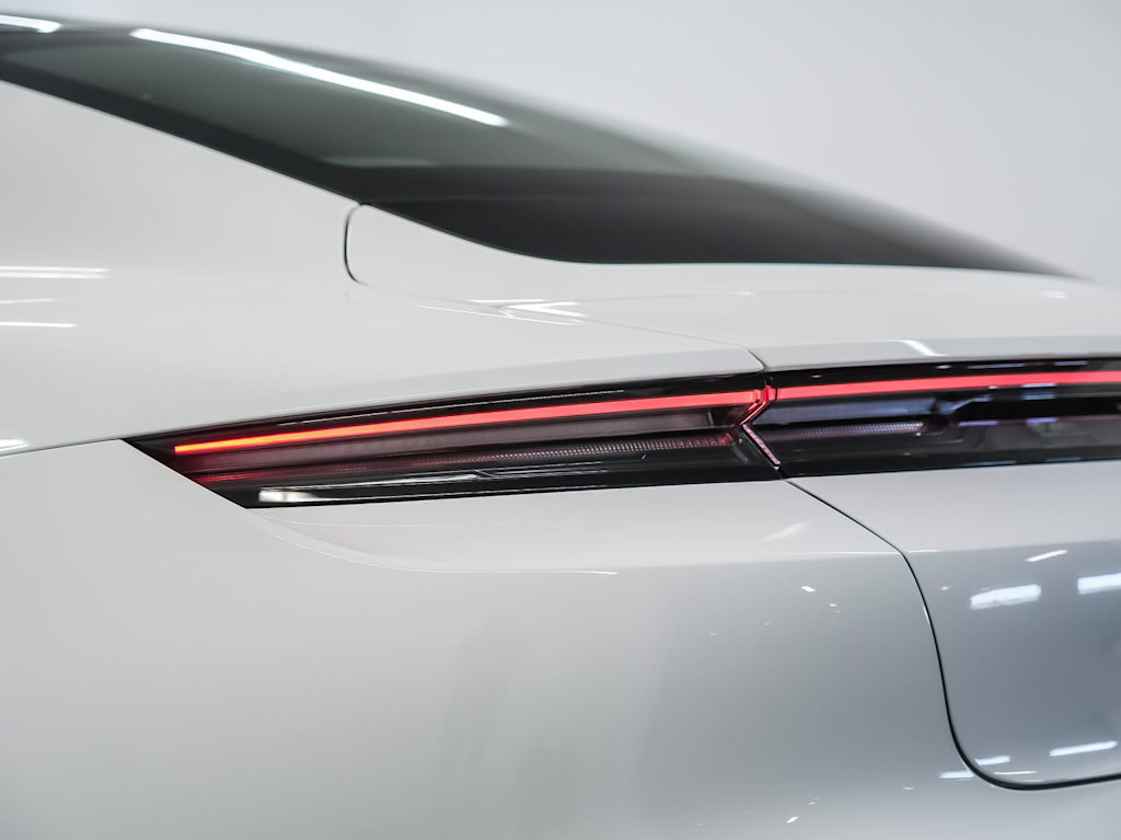 Thumbnail: 2026 Porsche Taycan - 22