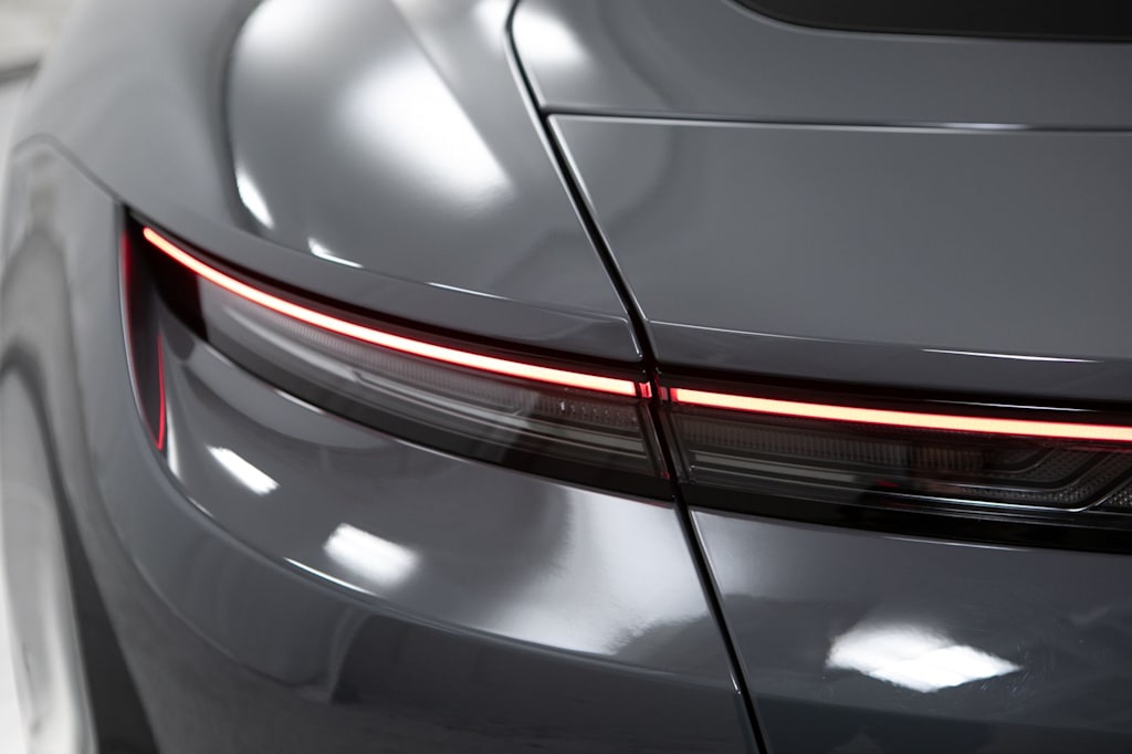 Thumbnail: 2026 Porsche Taycan - 23