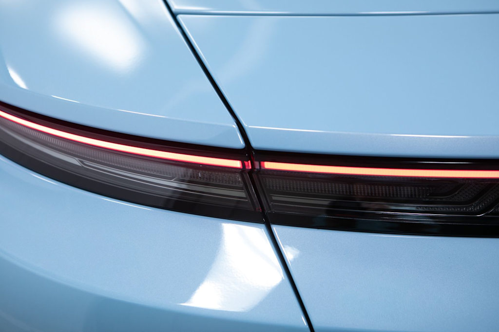 Thumbnail: 2026 Porsche Taycan - 18