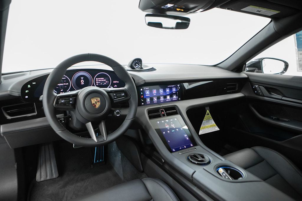Thumbnail: 2026 Porsche Taycan - 8