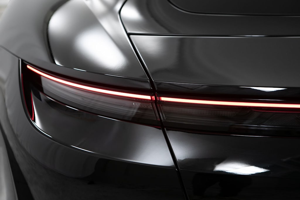 Thumbnail: 2026 Porsche Taycan - 24