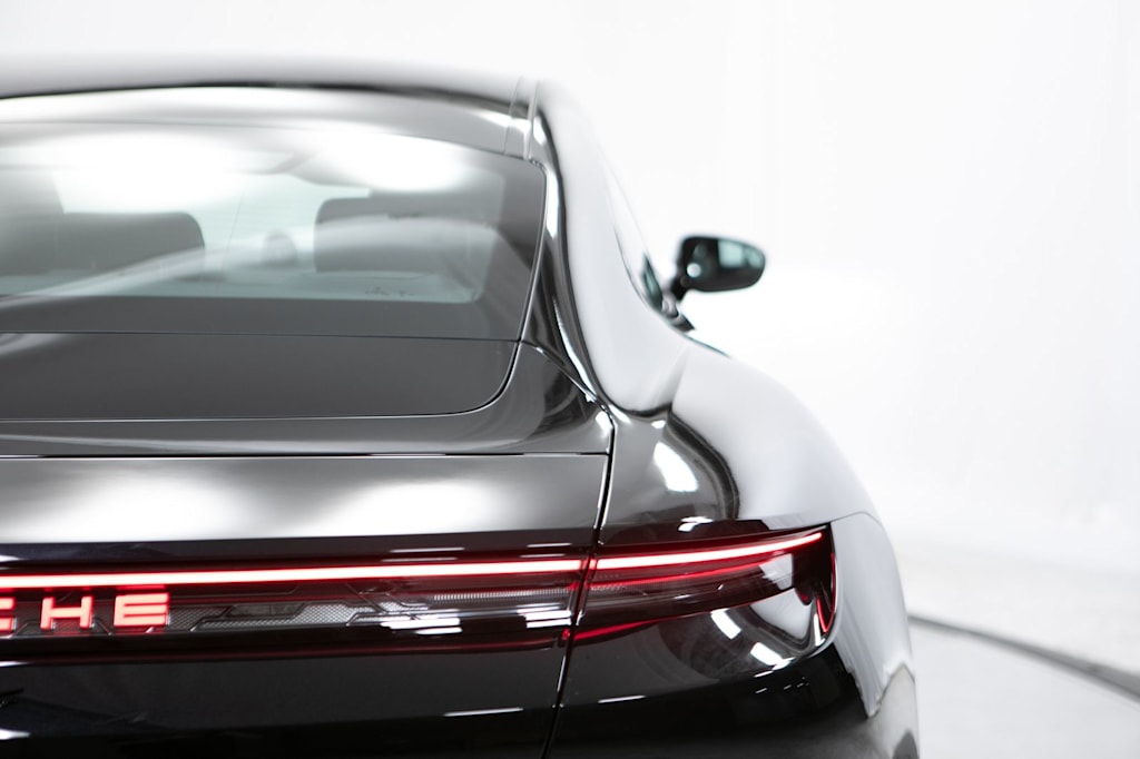 Thumbnail: 2026 Porsche Taycan - 27