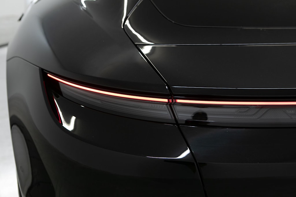 Thumbnail: 2026 Porsche Taycan - 35