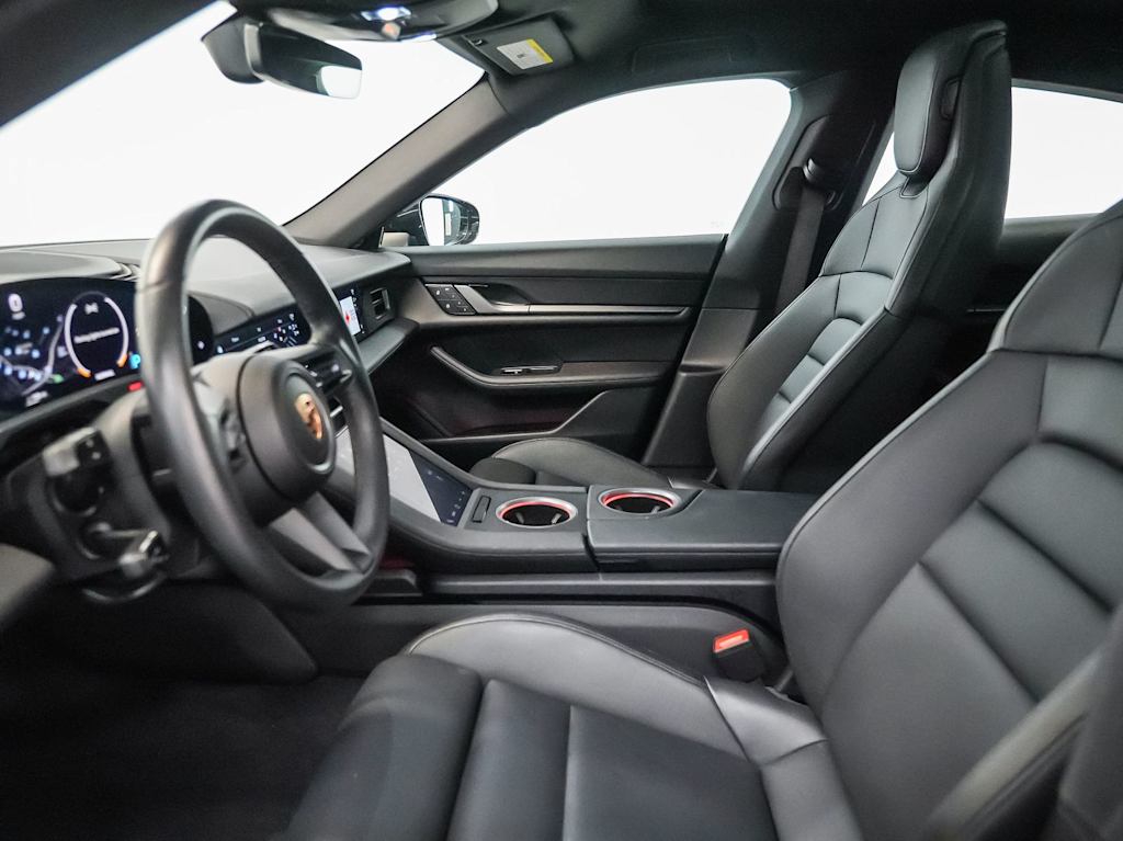 Thumbnail: 2024 Porsche Taycan - 25