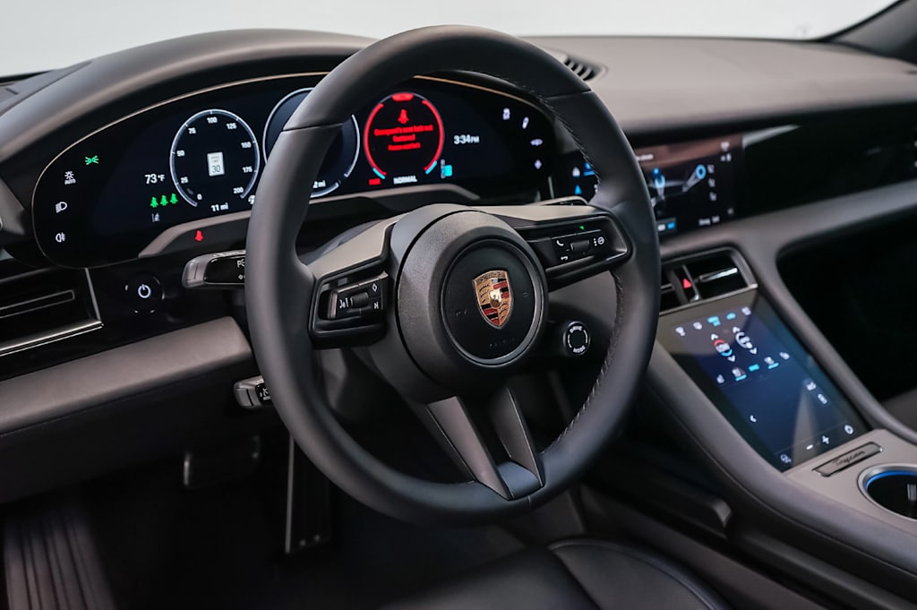 Thumbnail: 2026 Porsche Taycan - 2