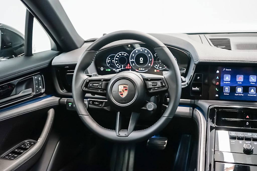 Thumbnail: 2026 Porsche Panamera - 14