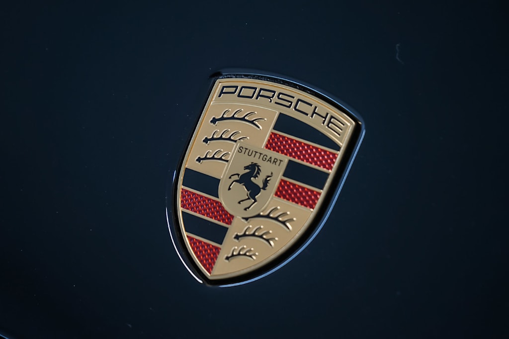 Thumbnail: 2026 Porsche Panamera - 6
