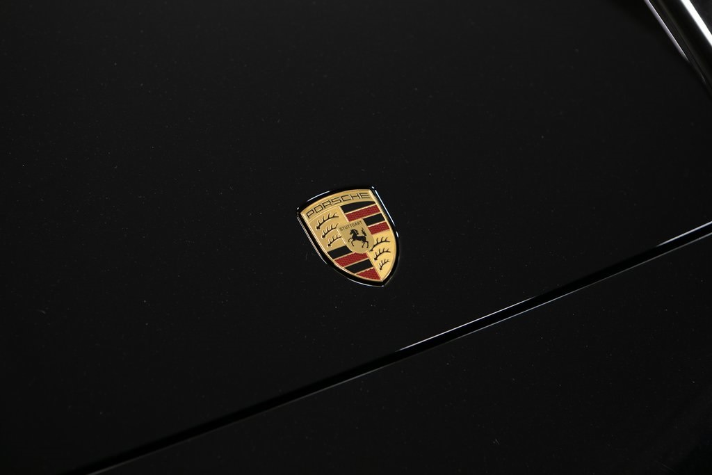 Thumbnail: 2025 Porsche Panamera - 23