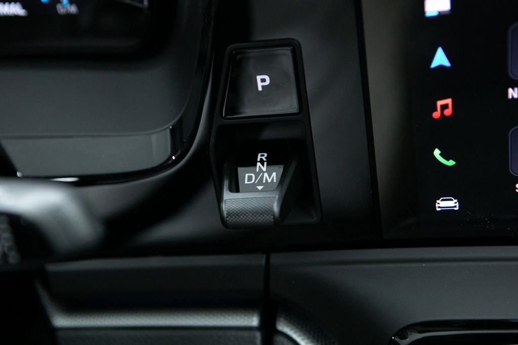 Thumbnail: 2025 Porsche Panamera - 30