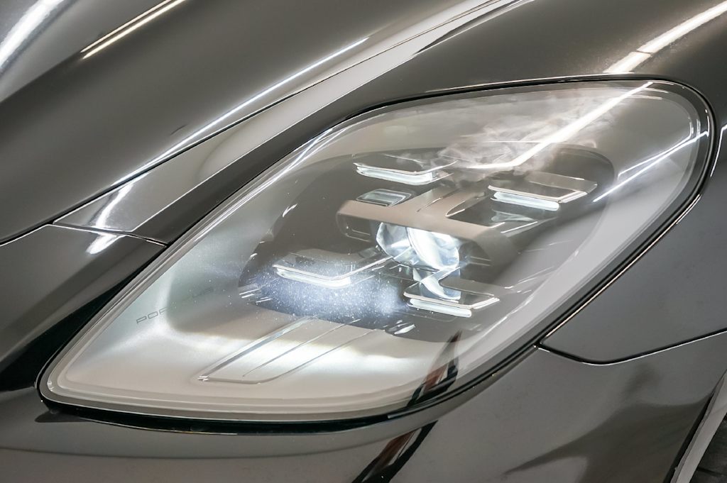 Thumbnail: 2025 Porsche Panamera - 24
