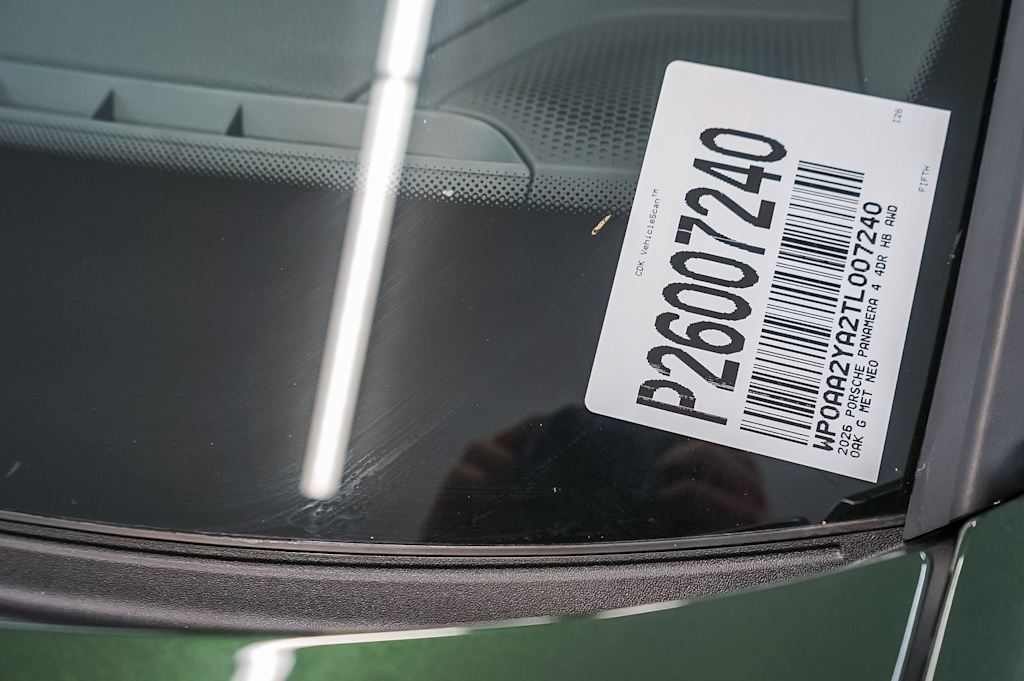 Thumbnail: 2026 Porsche Panamera - 33