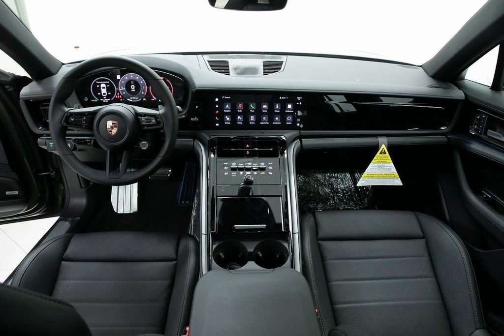 Thumbnail: 2025 Porsche Panamera - 8