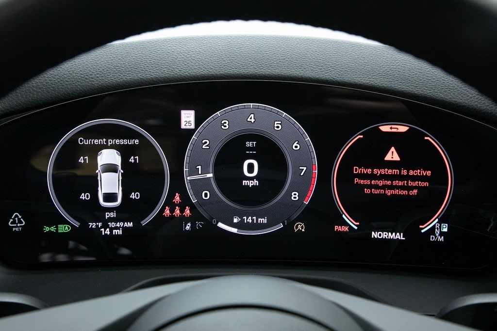 Thumbnail: 2025 Porsche Panamera - 13