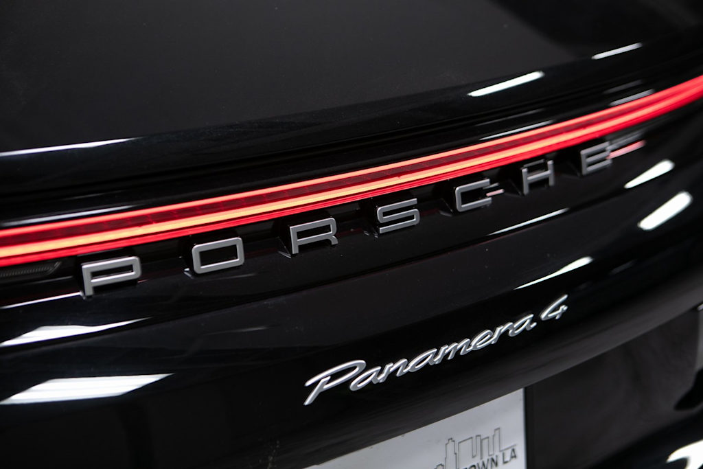 Thumbnail: 2025 Porsche Panamera - 34