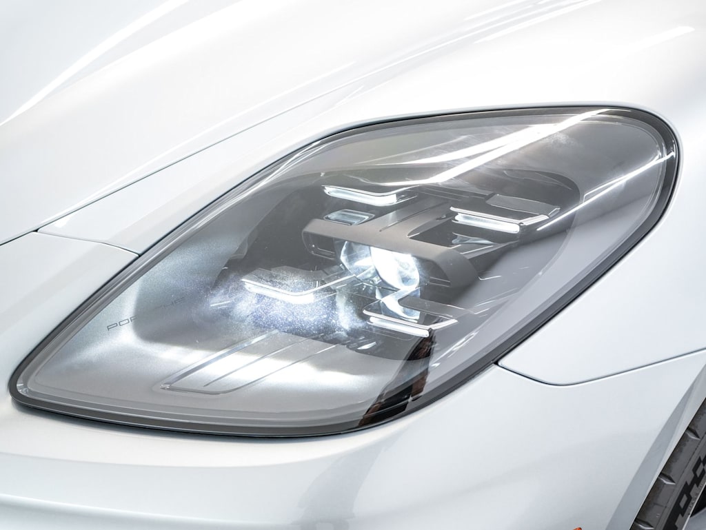 Thumbnail: 2026 Porsche Panamera - 23