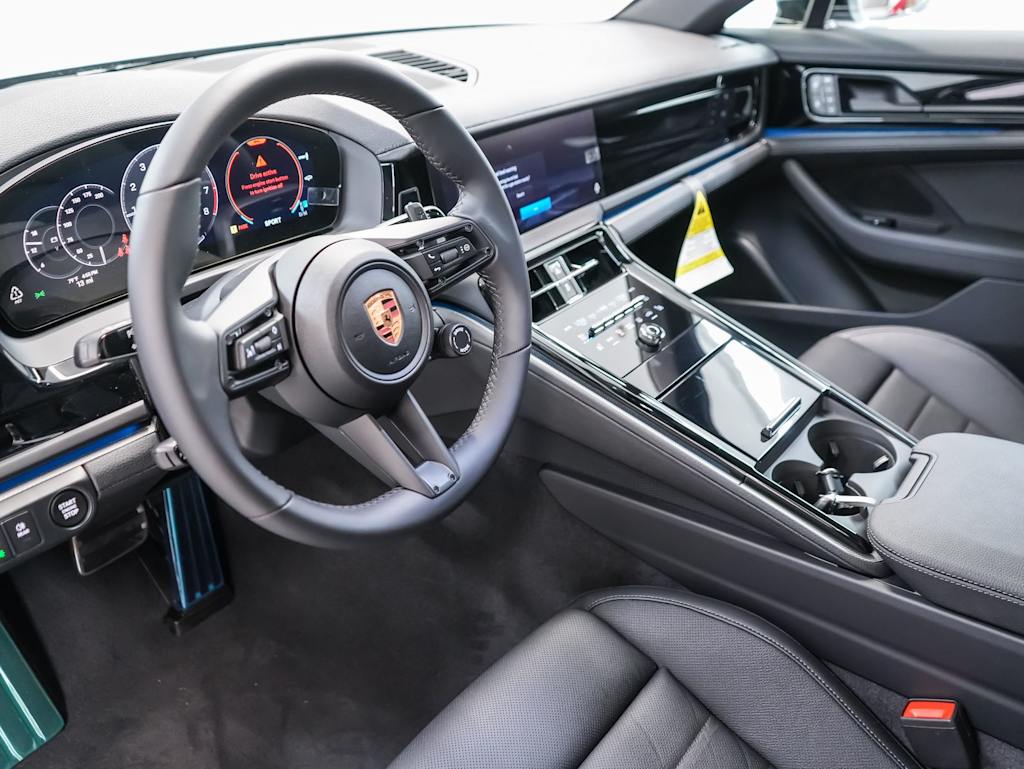 Thumbnail: 2026 Porsche Panamera - 2