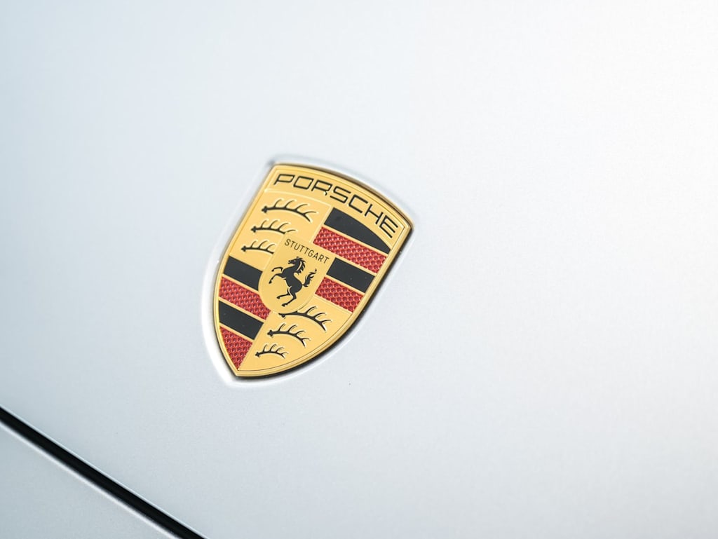 Thumbnail: 2026 Porsche Panamera - 25