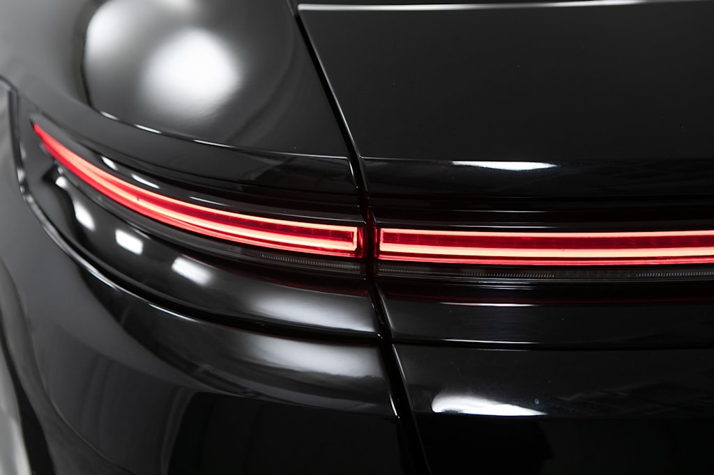 Thumbnail: 2024 Porsche Panamera - 24