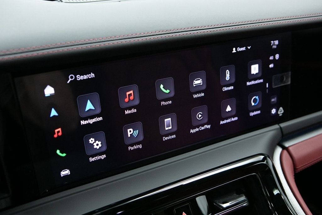 Thumbnail: 2025 Porsche Panamera - 22