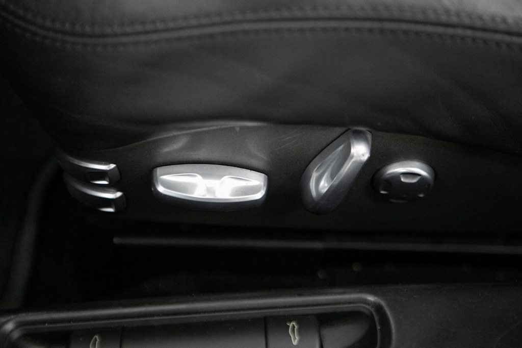 Thumbnail: 2007 Porsche 911 - 20