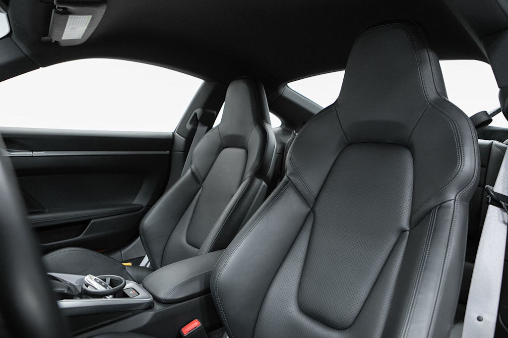 Thumbnail: 2020 Porsche 911 - 6