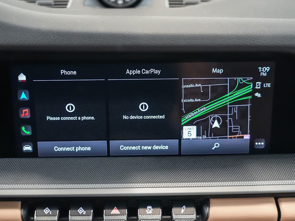 Thumbnail: 2024 Porsche 911 - 21
