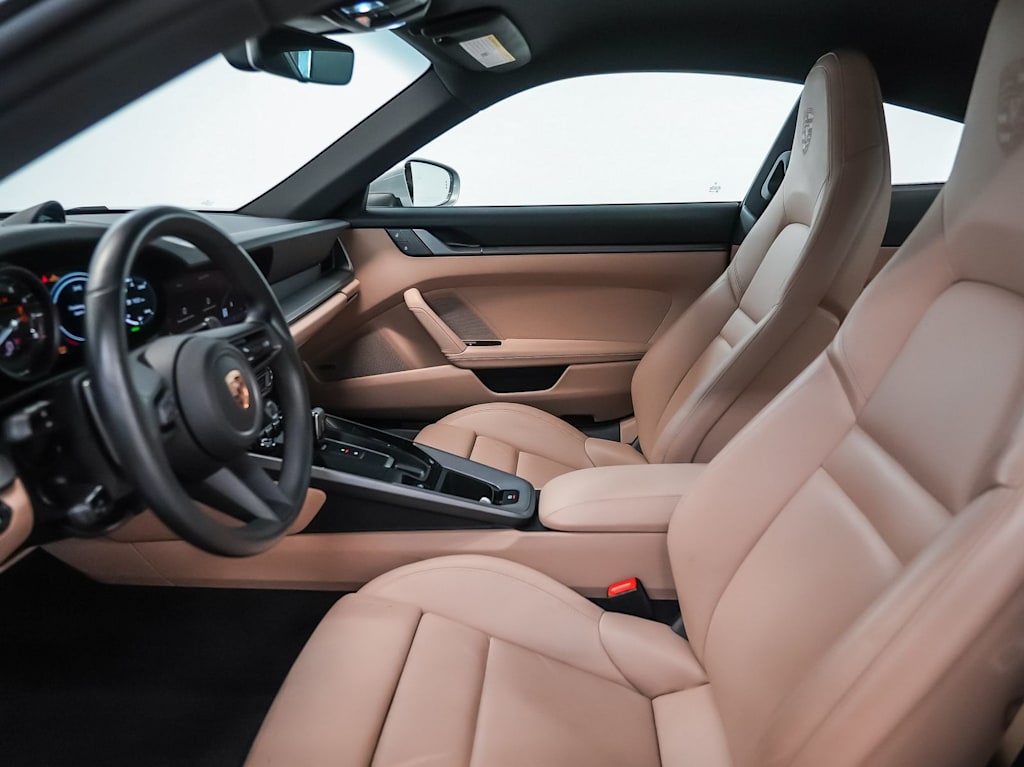 Thumbnail: 2024 Porsche 911 - 22