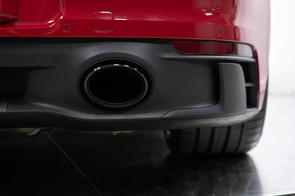Thumbnail: 2023 Porsche 911 - 19