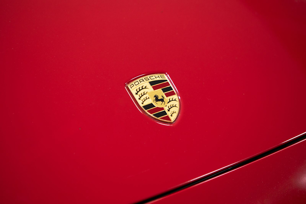 Thumbnail: 2023 Porsche 911 - 4