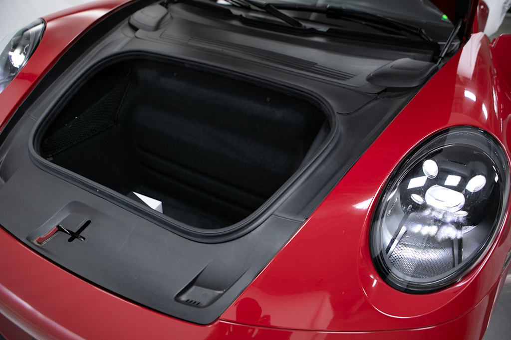 Thumbnail: 2023 Porsche 911 - 31